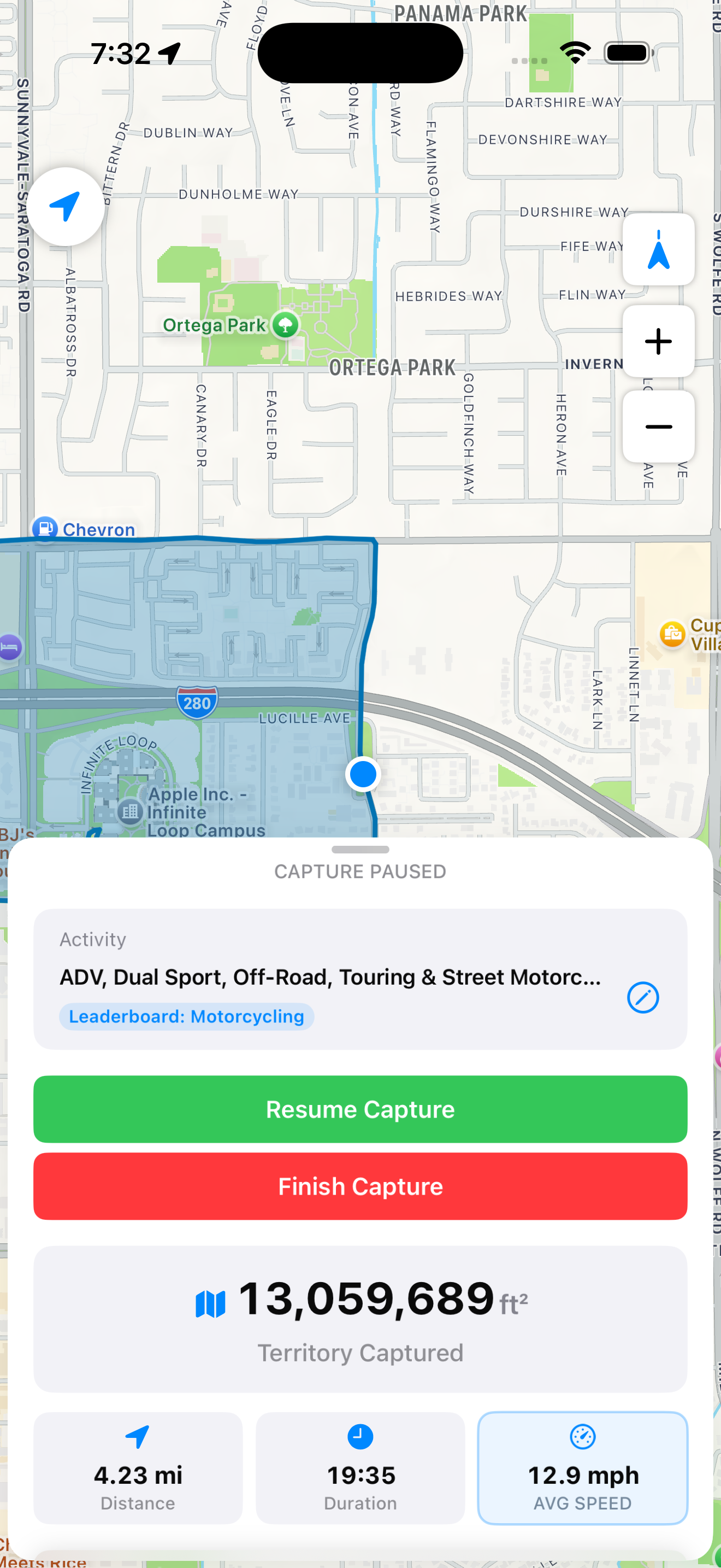 Screenshot showing paused capture with Resume and Finish buttons